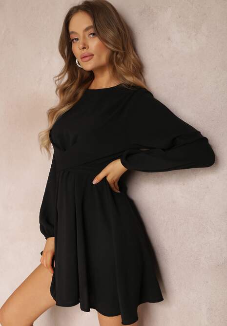 Czarna Sukienka Rozkloszowana z Gumką w Pasie Thelo