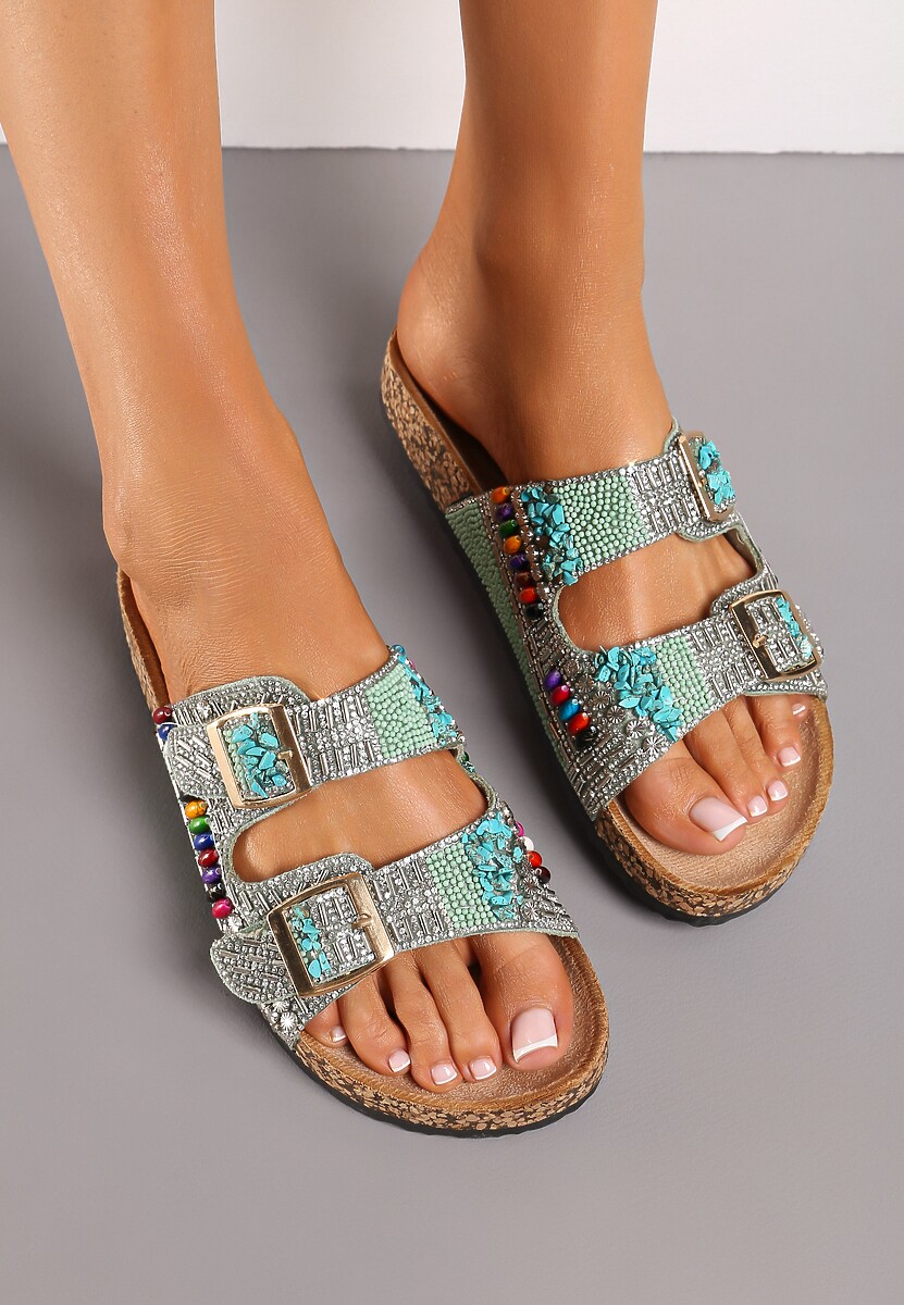 Zielone Klapki na Płaskiej Podeszwie z Regulowanymi Paskami i Cyrkoniami Starissa