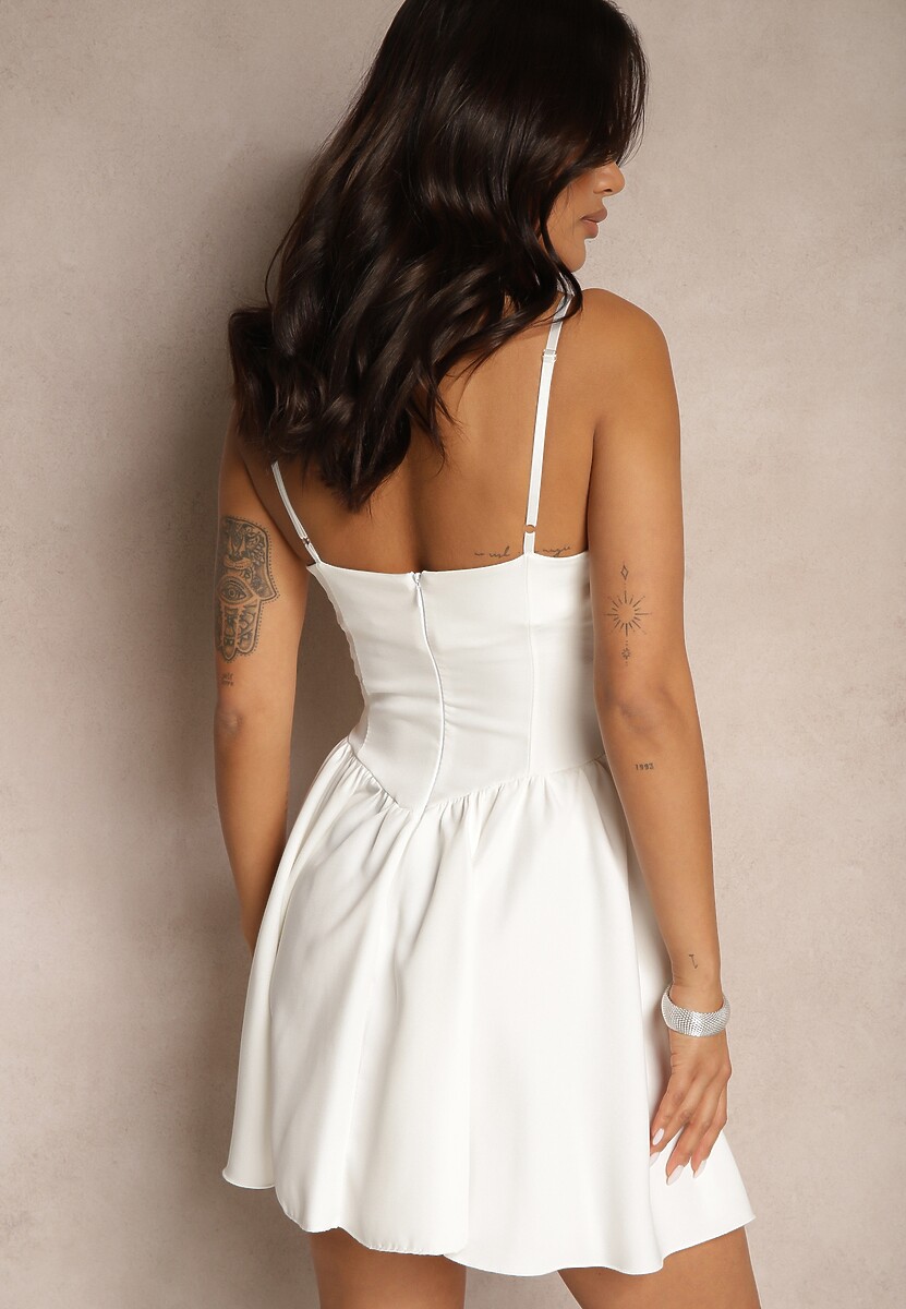 Biała Rozkloszowana Sukienka z Gorsetową Górą na Ramiączkach Leannith