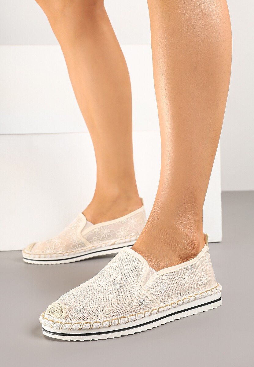 Beżowe Espadryle z Ozdobną Plecionką Eranoria