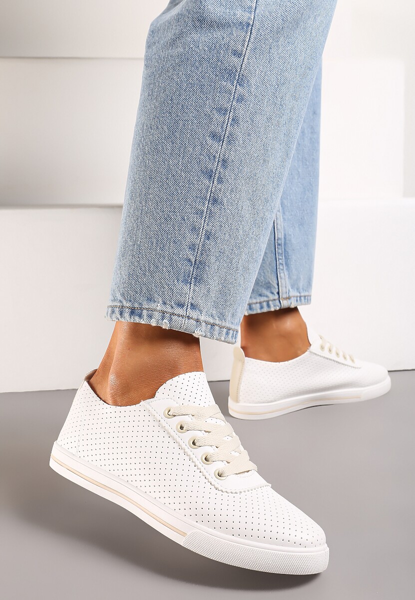 Biało-Beżowe Płaskie Sznurowane Tenisówki przed Kostkę Ozdobione Perforacją Serettia