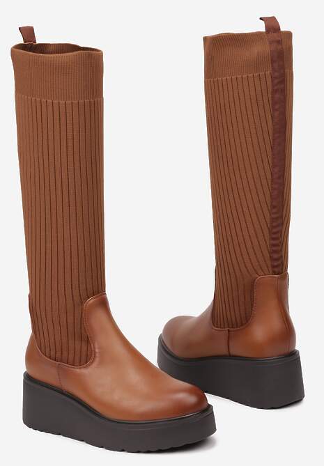 Brązowe Kozaki na Koturnie z Dopasowaną Cholewką Narizelle