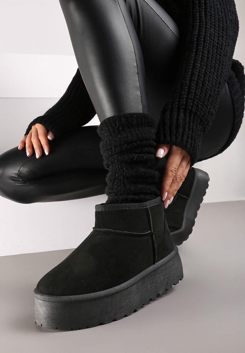 Czarne Śniegowce na Platformie Ozdobione Przeszyciami Ivalin