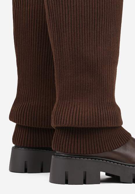 Brązowe Kozaki Chunky z Dzianinową Cholewką Imitującą Nogawkę Fenema