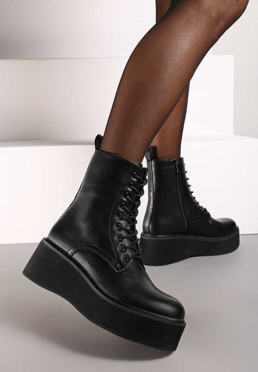 Czarne Casualowe Botki Traperki na Koturnie Evondria