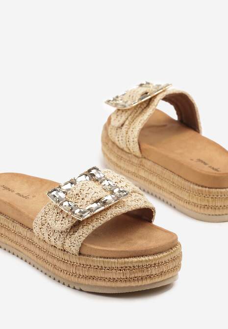 Beżowe Klapki na Grubej Podeszwie z Plecionki z Klamrą z Kryształkami Sorlise