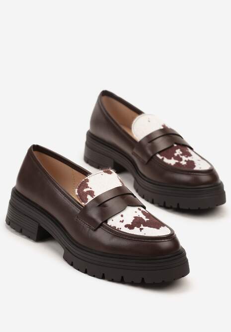 Brązowe Klasyczne Mokasyny ze Skórzaną Wkładką i Wstawką w Krowie Łaty Tulirena