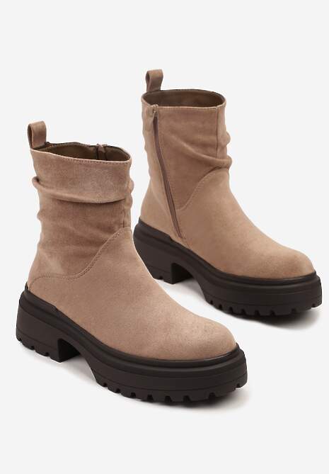 Ciemnobeżowe Krótkie Botki z Marszczoną Cholewką i Platformą Caverine