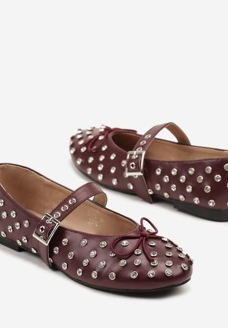 Bordowe Balerinki z Ozdobnymi Nitami i Kokardą Ridiante