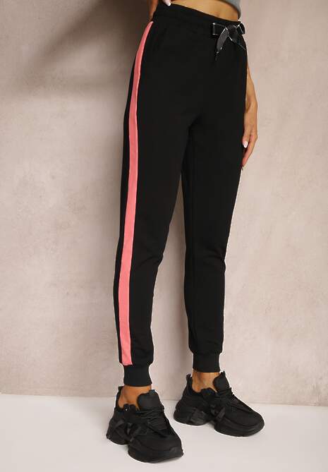 Czarne Spodnie Dresowe High Waist Wykończone Lampasami i Ozdobione Napisem Sikara