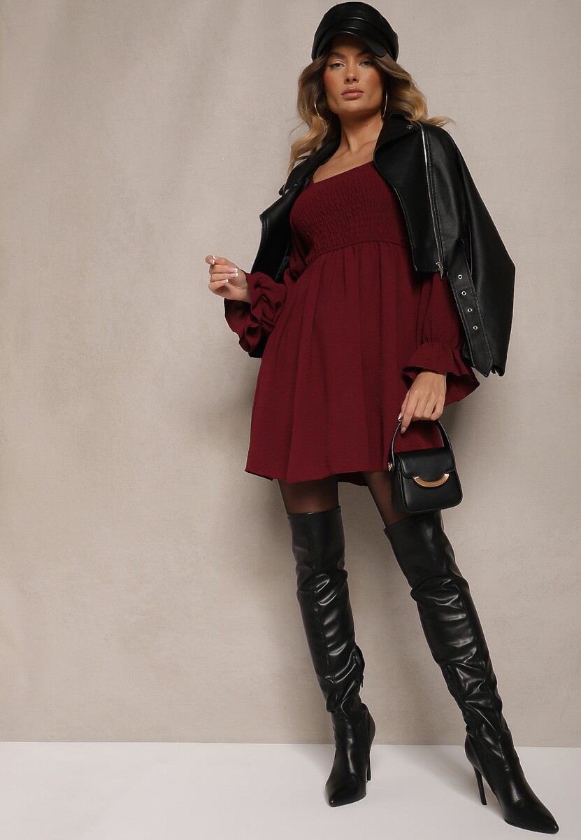 Bordowa Sukienka z Elastyczną Górą o Rozkloszowanym Kroju z Falbankami Savione