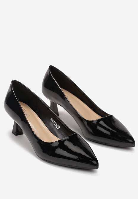 Czarne Lakierowane Czółenka z Noskiem w Szpic na Obcasie typu Kaczuszka Austena