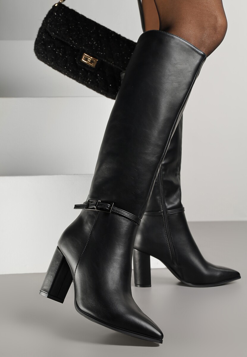 Czarne Kozaki na Słupkowym Obcasie z Noskiem w Szpic i Klamerką na Pasku Levitta