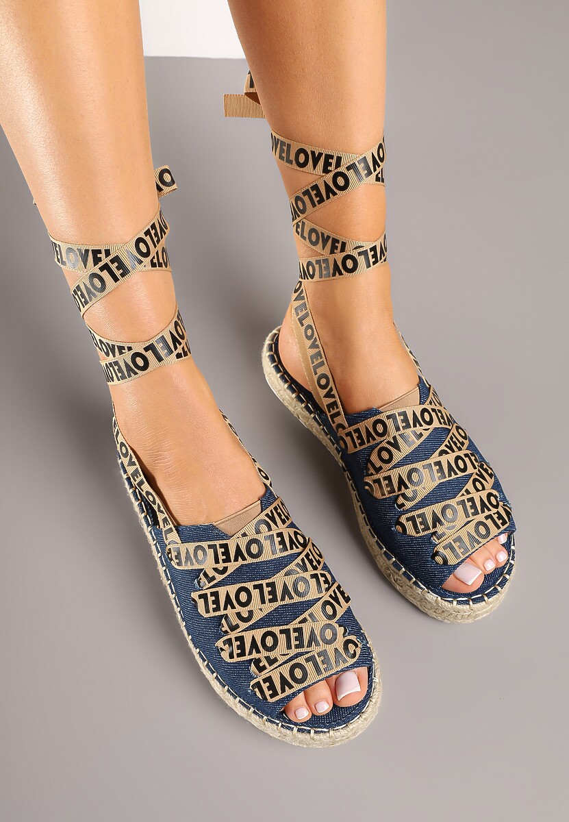 Granatowe Sandały na Plecionej Podeszwie z Dekoracyjnymi Sznurówkami Palindra