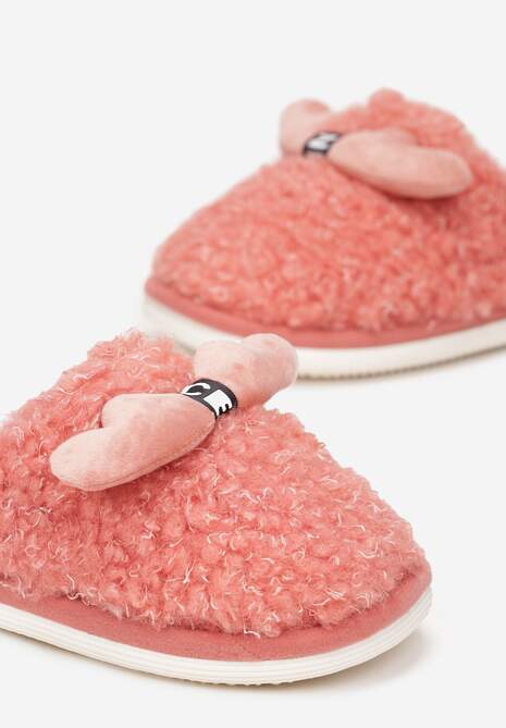 Ciemnoróżowe Kapcie z Futerkiem i Naszywką Dirina