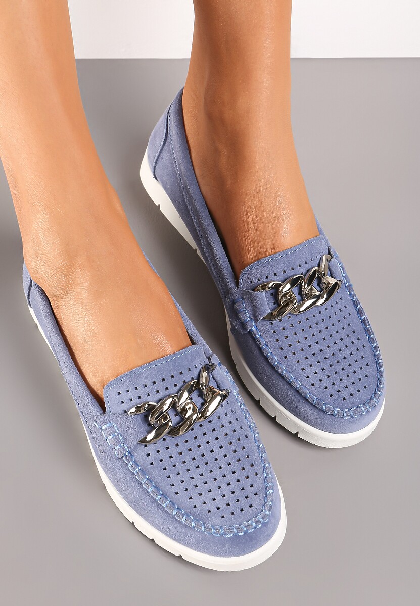 Niebieskie Mokasyny Ozdobione Łańcuszkiem i Perforacja z Wkładką ze Skóry Naturalnej Vecera