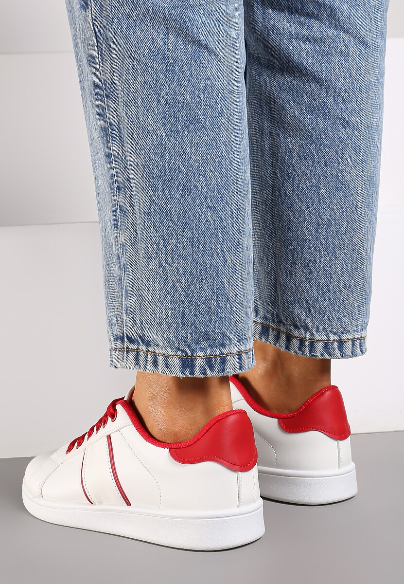 Biało-Czerwone Sznurowane Sneakersy na Płaskiej Podeszwie Wykończone Paskami Elinela