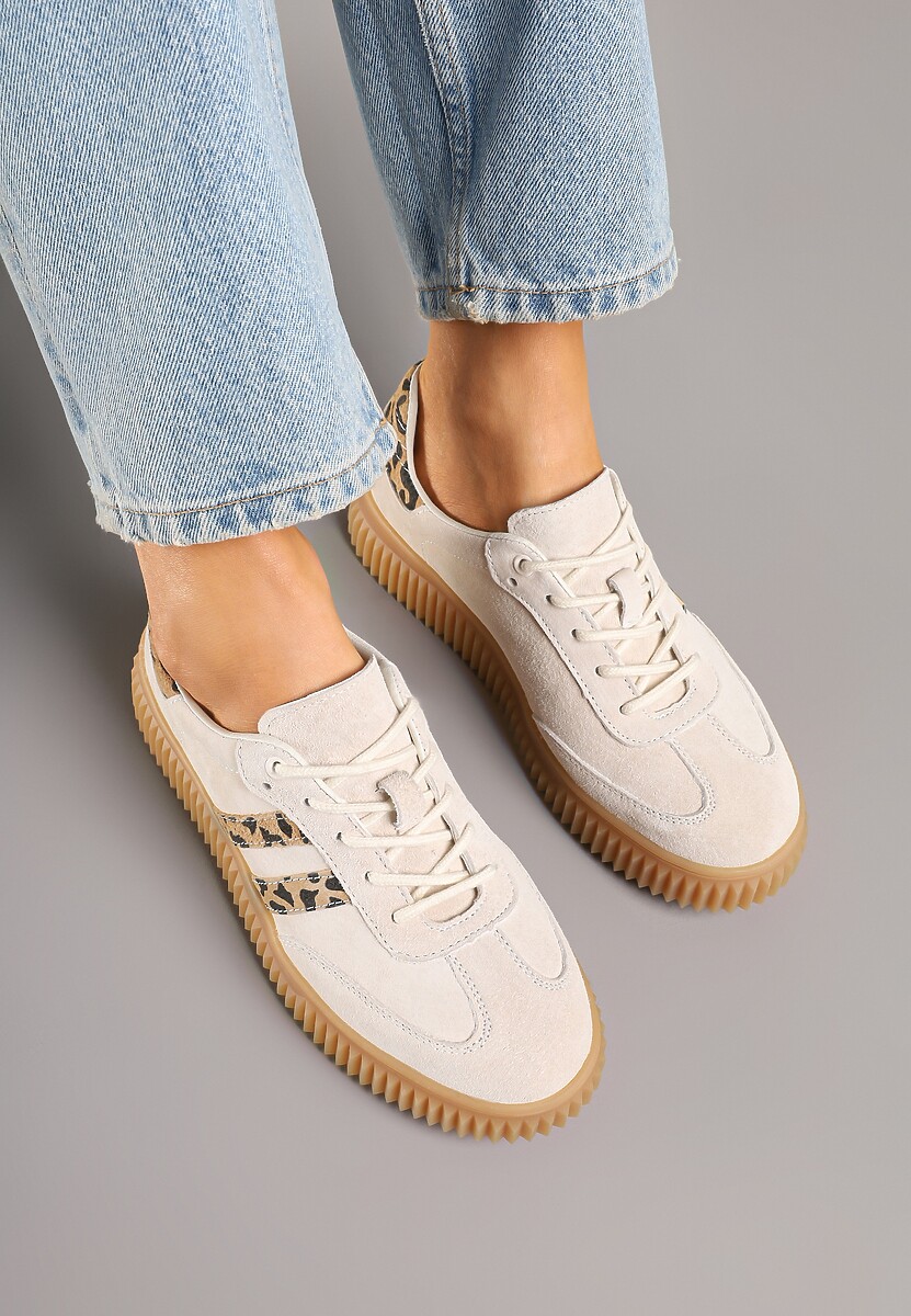 Beżowe Zamszowe Sneakersy w Stylu Kultowych Tenisówek ze Skórzaną Wkładką i Wzorem w Panterkę Tenannia