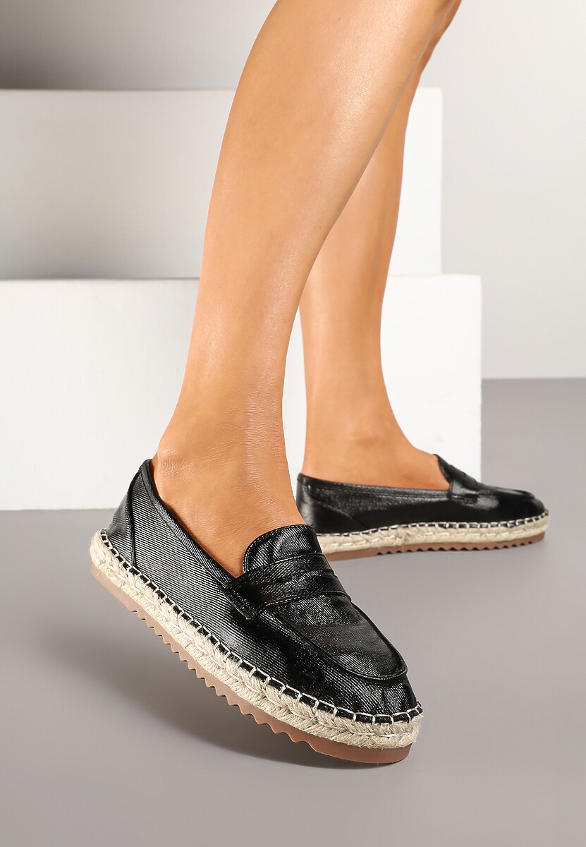 Czarne Espadryle Ozdobione Plecionką i Paskiem Zolivia