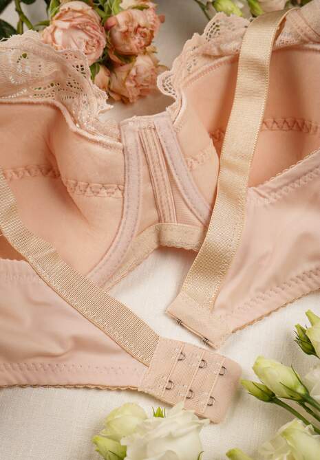 Jasnobeżowy Klasyczny Biustonosz Ozdobiony Koronką Terisa