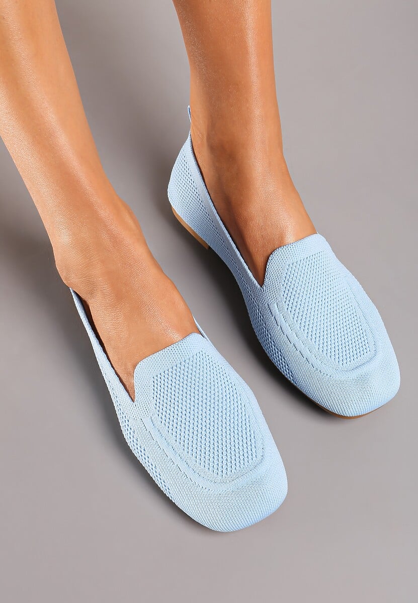 Jasnoniebieskie Casualowe Mokasyny na Płaskiej Podeszwie Ozdobione Perforacją Klanesha