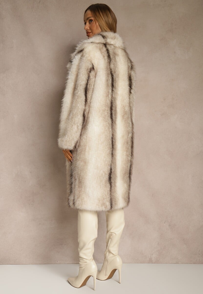 Biały Płaszcz Futerko o Prostym Kroju z Szerokim Kołnierzem Ezilana