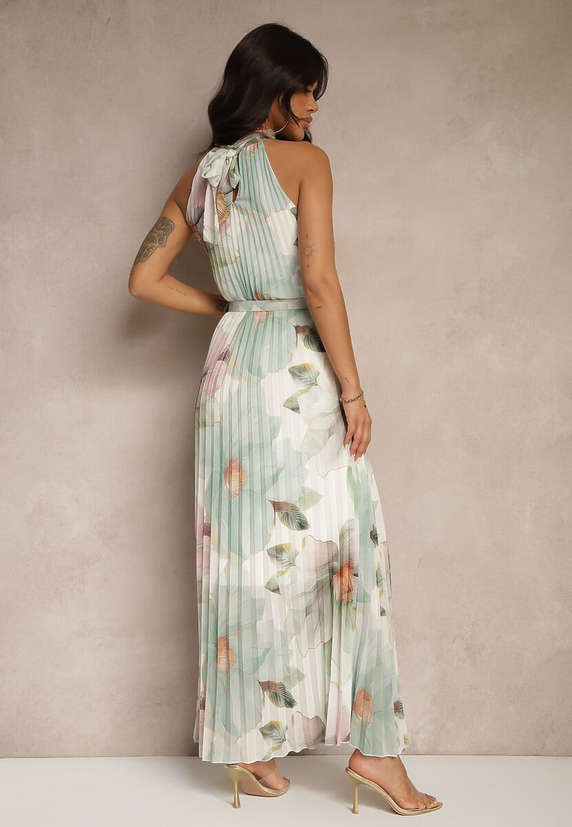 Zielona Plisowana Sukienka z Wiązaniem i Paskiem z Klamrą Nitolia