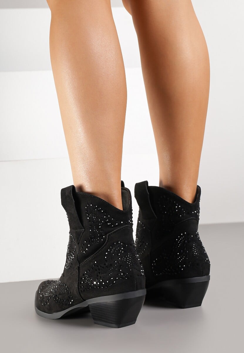 Czarne Krótkie Botki Typu Kowboki z Cyrkoniowym Zdobieniem Lalare