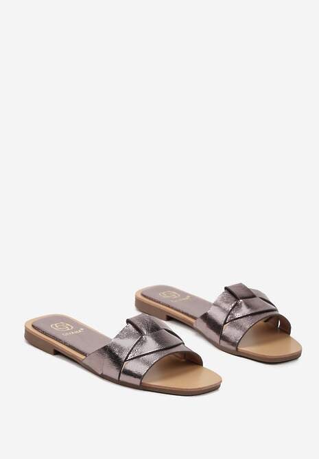 Srebrno-Szare Klapki z Kwadratowym Noskiem i Przeplatanym Paskiem Eglanitta