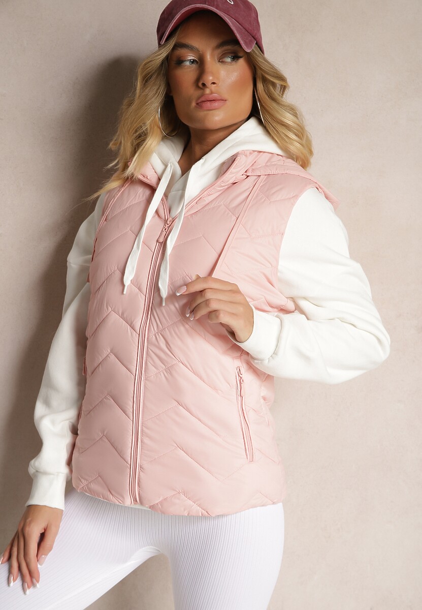 Czarna Kamizelka z Odpinanym Kapturem Ozdobiona Pikowanym Wzorem Saritha