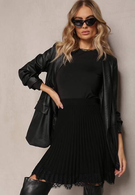 Czarna Spódnica Mini Rozkloszowana z Gumką w Talii Saniurio