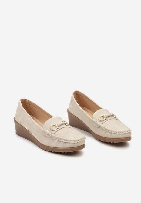 Beżowe Półbuty Mokasyny na Koturnie z Metaliczną Ozdobą Dalisha