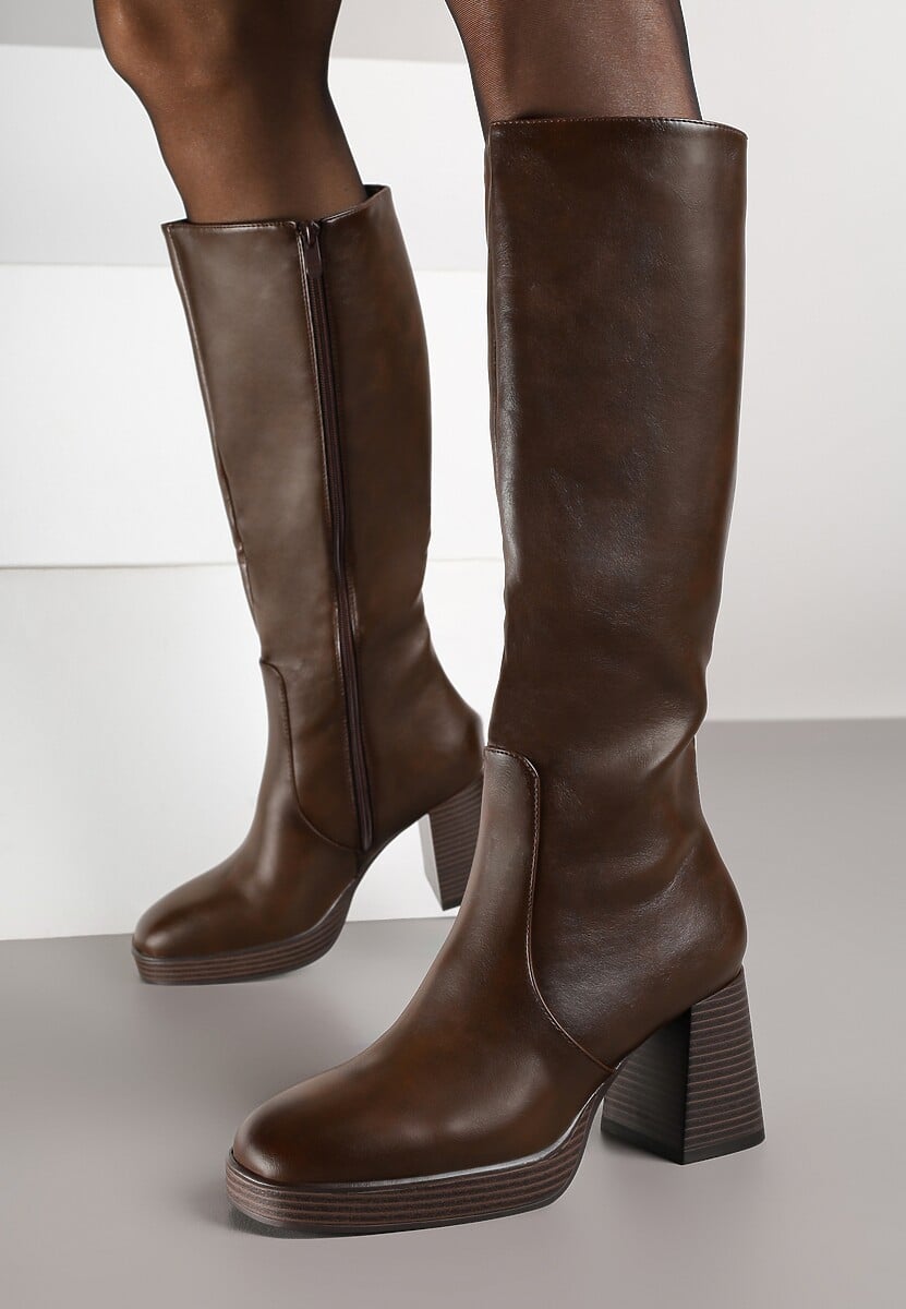 Ciemnobrązowe Kozaki na Słupku z Lekkim Ociepleniem Ansilaria