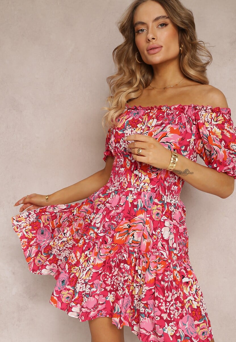 Fuksjowa Rozkloszowana Sukienka Mini z Gumkami w Pasie i Krótkimi Rękawami z Wiskozy Merrelle