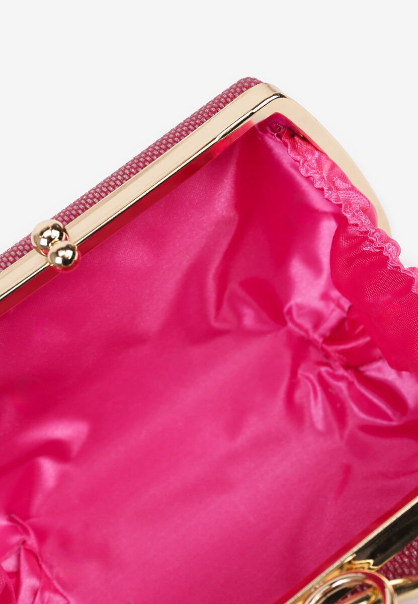 Różowa Torebka Typu Kopertówka Ozdobiona Okrągłym Uchwytem Tolarania