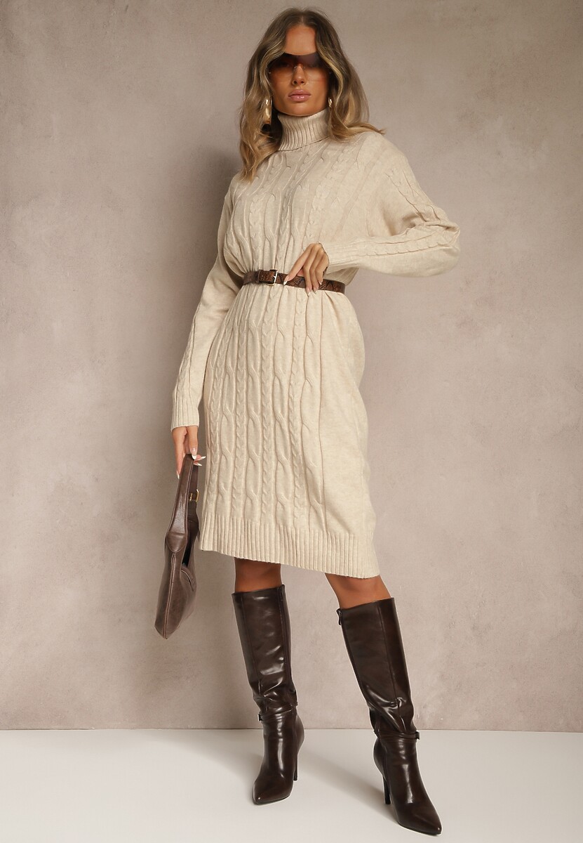 Jasnobeżowa Prążkowana Sukienka z Golfem z Dzianiny z Wełną Essandra