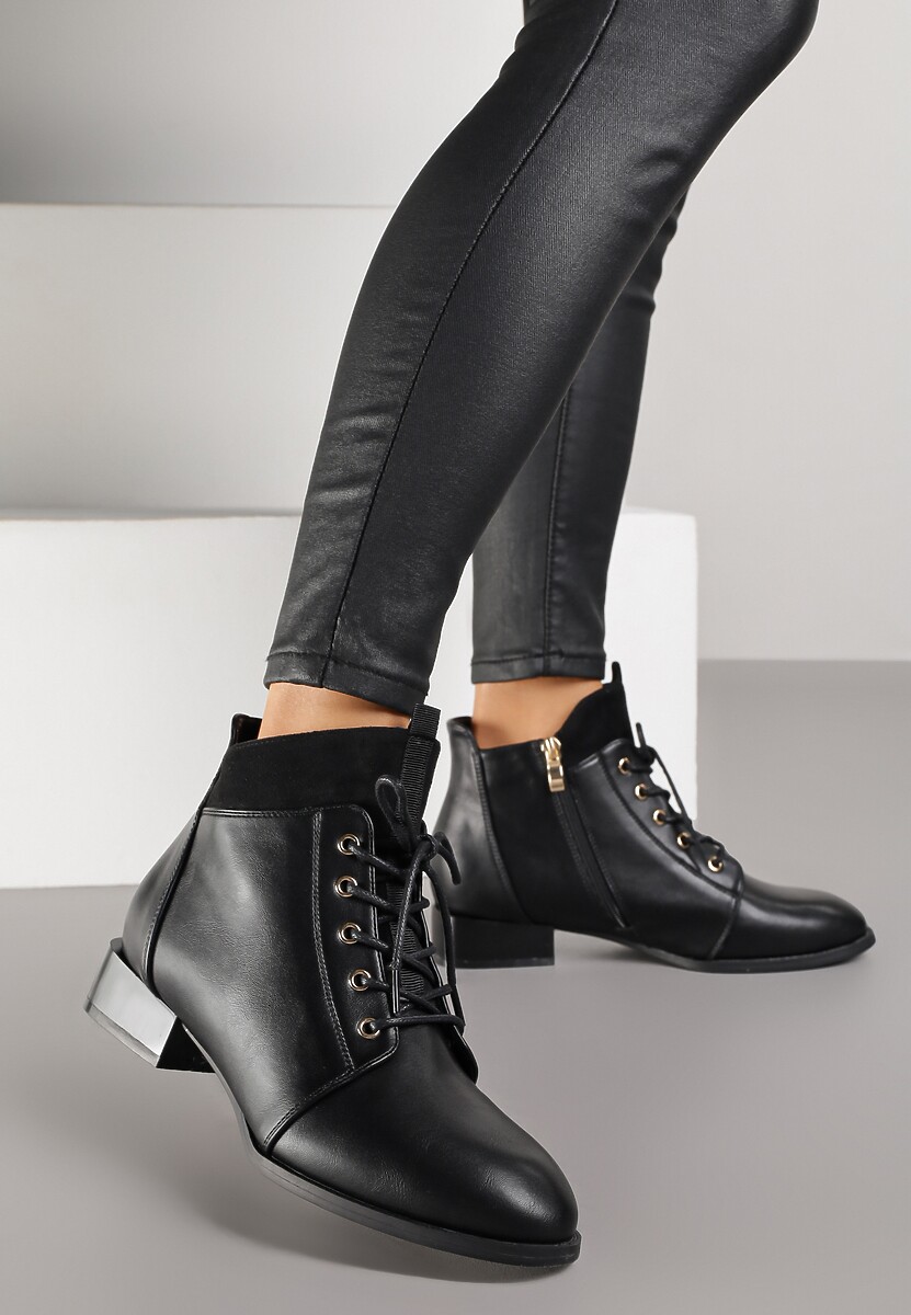 Czarne Botki Trzewiki Vices Ozdobione Przeszyciami Vamine