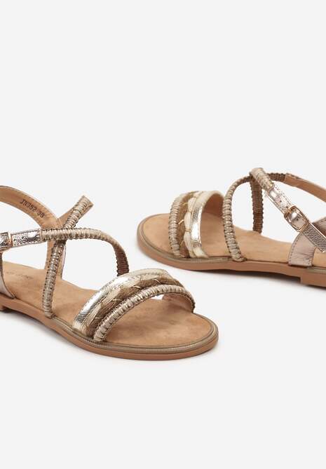 Ciemnobeżowe Płaskie Sandały z Ekoskóry z Ozdobną Plecionką Zapinane na Sprzączkę Laliara