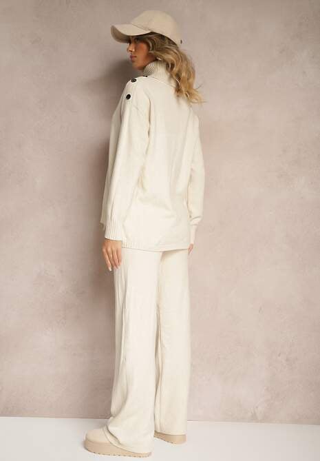 Beżowy Komplet z Wiskozą i Modalem Spodnie o Szerokim Kroju i Golf Ozdobiony Guzikami Sassifra