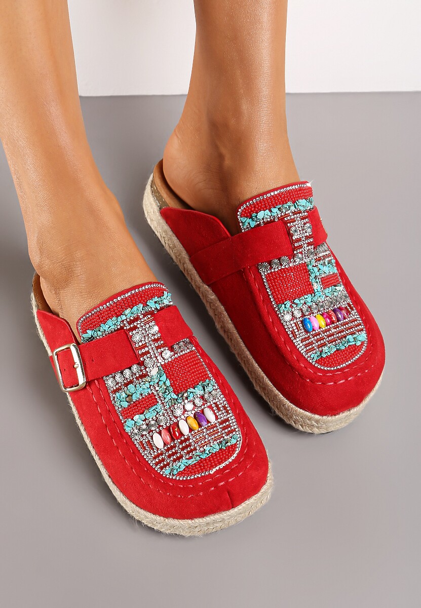 Czerwone Klapki Oplecione Jutą z Cyrkoniami z Koralikami i Paskiem Opaque