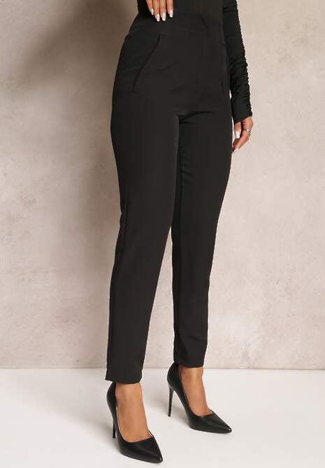 Czarne Spodnie z Prostymi Nogawkami i Imitacją Kieszeni Viarvi