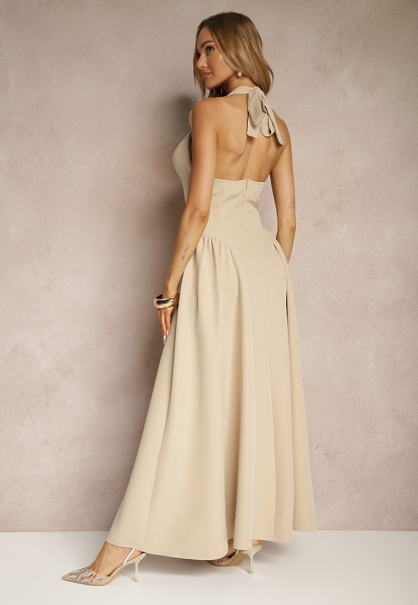 Beżowa Rozkloszowana Sukienka Halter z Wiązaniem i Odkrytymi Plecami Senicce
