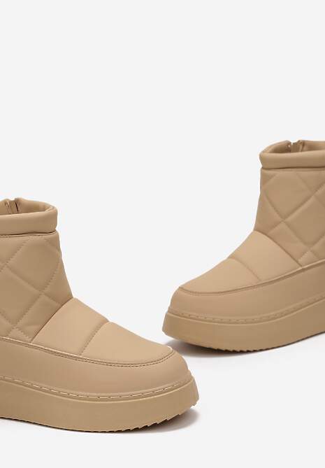 Ciemnobeżowe Śniegowce na Platformie z Pikowaną Cholewką Tysinne