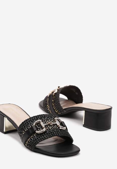 Czarne Klapki na Słupku z Wyciółką z Imitacji Skóry z Plecionym Paskiem i Aplikacją Frisa