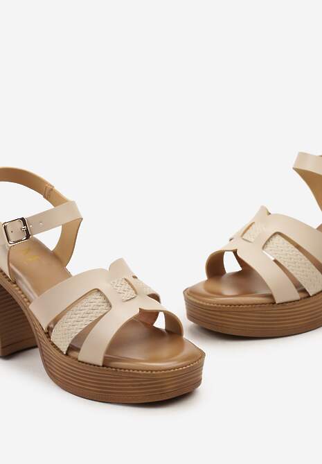 Beżowe Sandały na Platformie i Słupku z Ekoskóry ze Sprzączką i Wycięciami Riklada