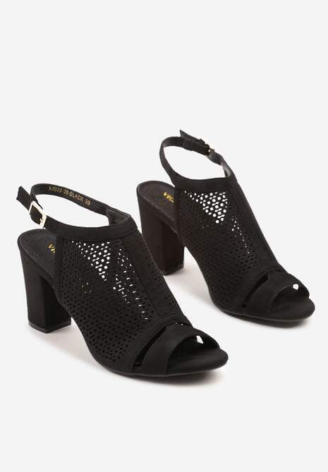 Czarne Sandały Vices na Słupku z Ażurową Cholewką i Skórzaną Wkładką Saramiae