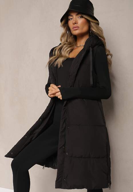 Czarna Kamizelka Pikowana Wykończona Kapturem i Sznurkami Quinaria