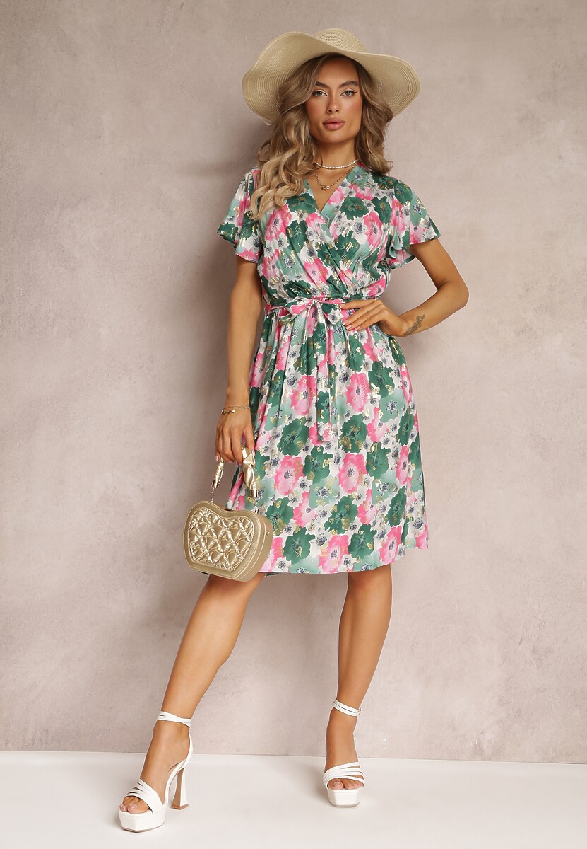 Zielona Rozkloszowana Sukienka z Kopertowym Dekoltem i Wiązanym Paskiem Kanges