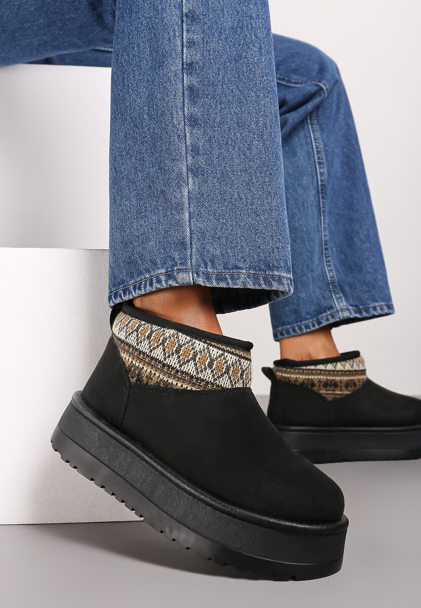 Czarne Śniegowce na Wysokiej Platformie Ozdobione Wzorzystą Wstawką Sinalora