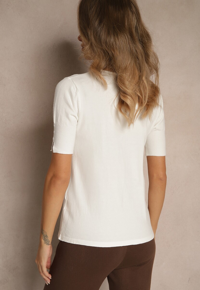 Biała Bluzka z Dzianiny z Dekoltem w Kształcie Litery V Fenelesa